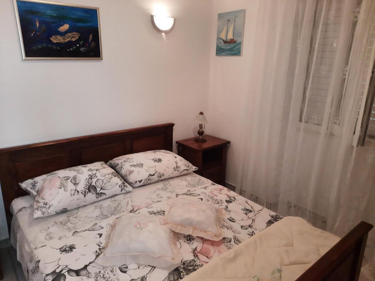 Apartments Zlosilo Orašac Eksteriør billede